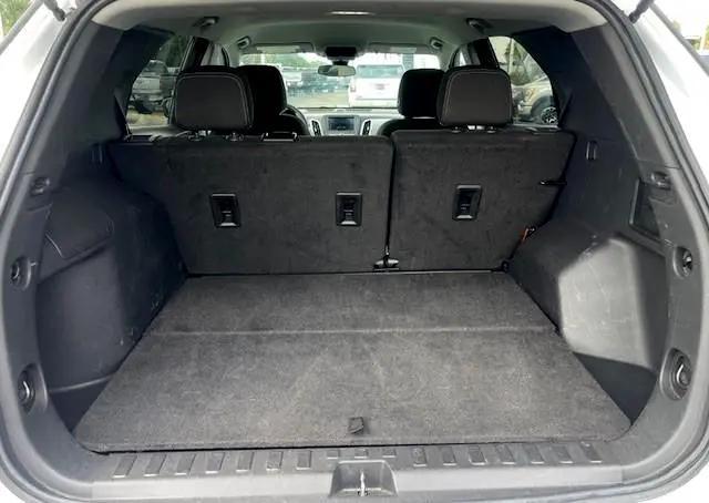 used 2023 Chevrolet Equinox car