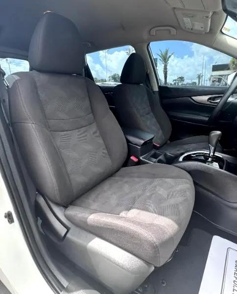 used 2016 Nissan Rogue car