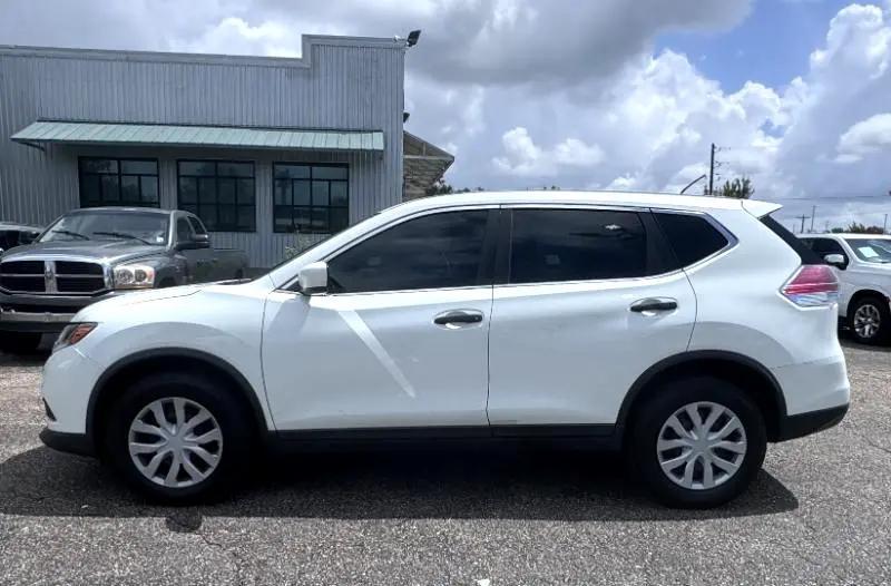 used 2016 Nissan Rogue car