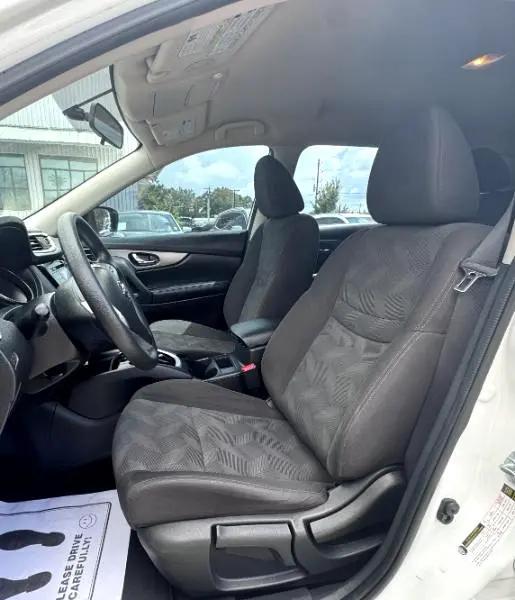 used 2016 Nissan Rogue car