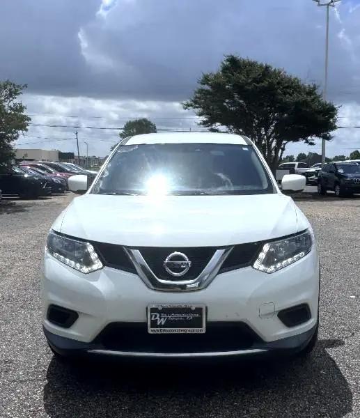 used 2016 Nissan Rogue car