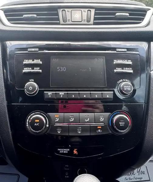 used 2016 Nissan Rogue car