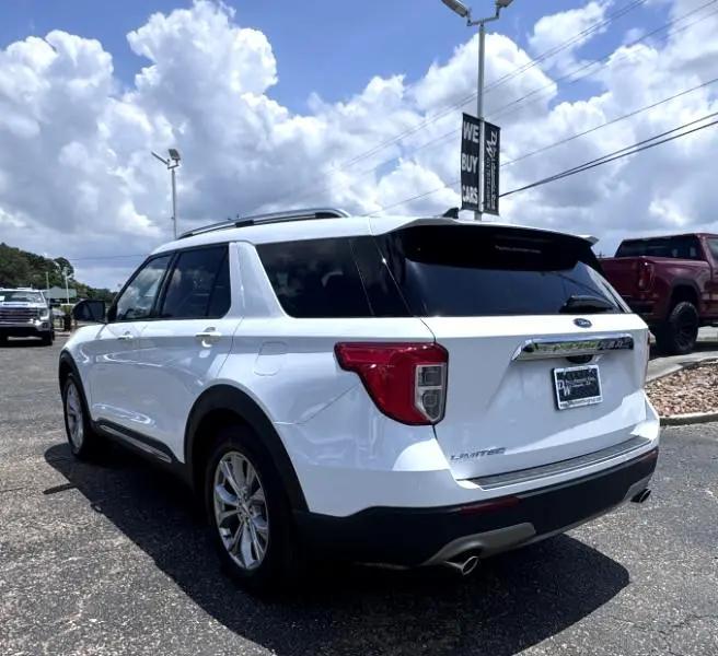 used 2023 Ford Explorer car