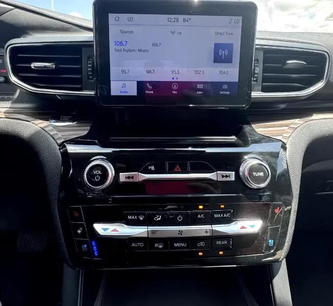 used 2023 Ford Explorer car