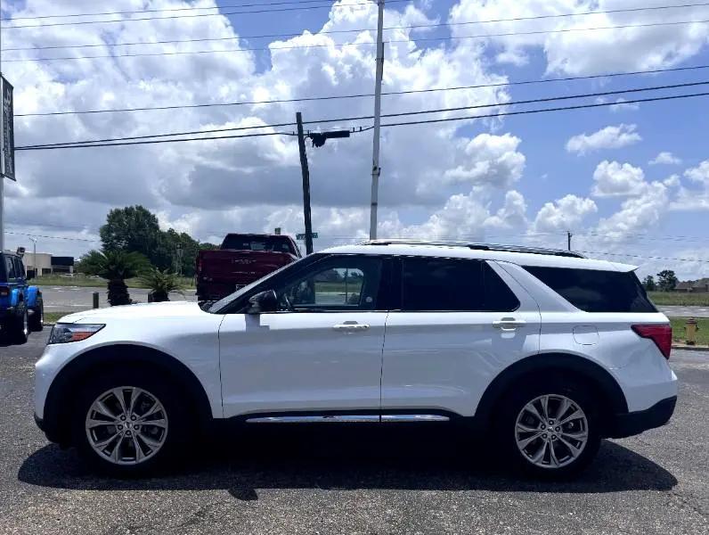 used 2023 Ford Explorer car