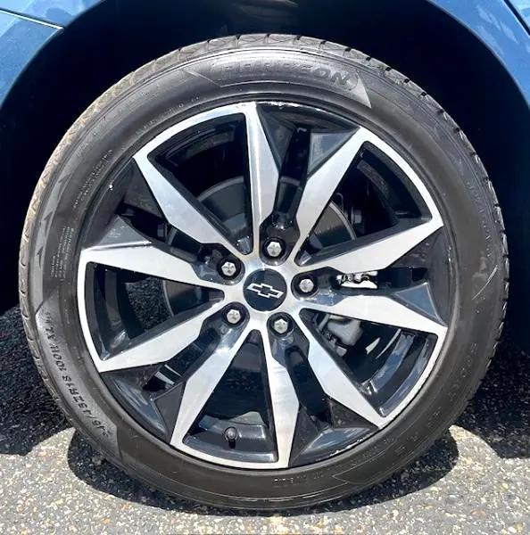 used 2025 Chevrolet Malibu car, priced at $24,990