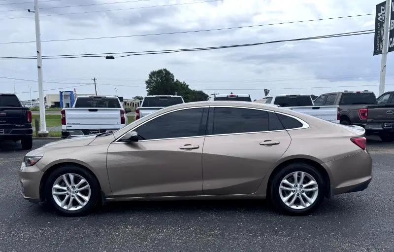 used 2018 Chevrolet Malibu car, priced at $15,990