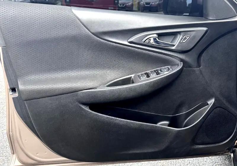 used 2018 Chevrolet Malibu car, priced at $15,990