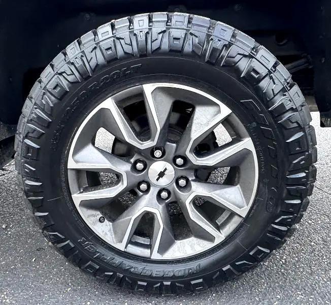 used 2022 Chevrolet Silverado 1500 car, priced at $48,500