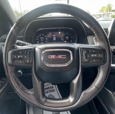 used 2022 GMC Yukon XL car