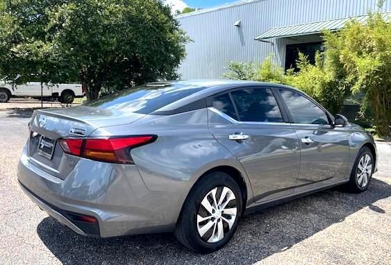 used 2022 Nissan Altima car