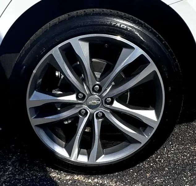 used 2024 Chevrolet Malibu car, priced at $25,990