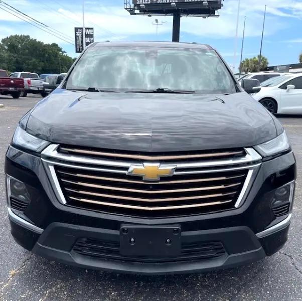 used 2023 Chevrolet Traverse car
