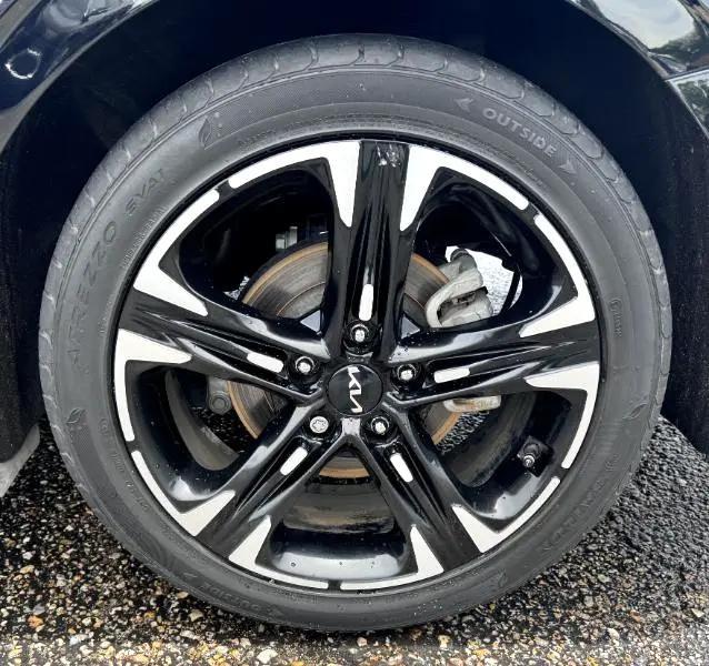 used 2023 Kia K5 car