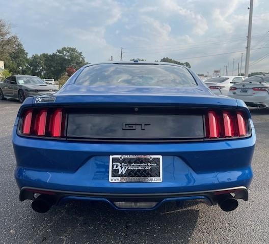 used 2017 Ford Mustang car