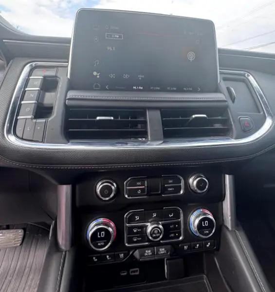 used 2023 GMC Yukon XL car, priced at $35,500