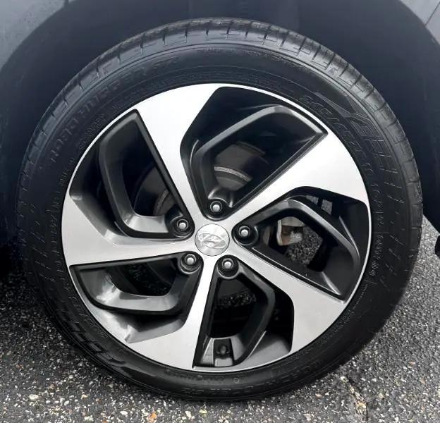 used 2017 Hyundai Tucson car