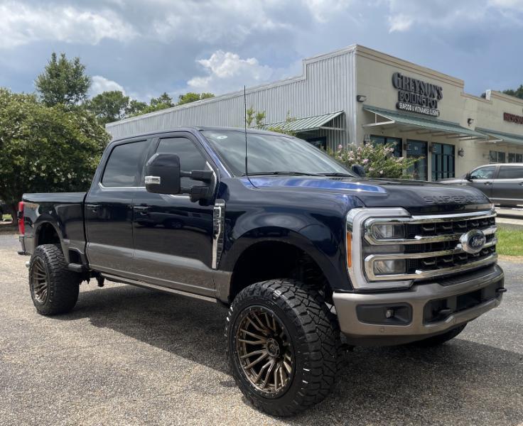 used 2023 Ford F-250 car