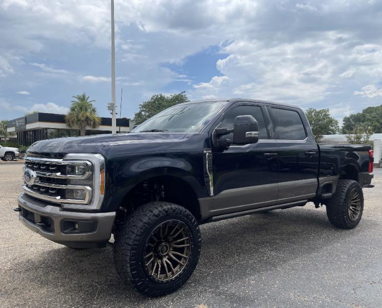 used 2023 Ford F-250 car