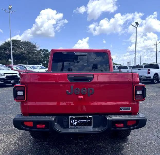 used 2022 Jeep Gladiator car