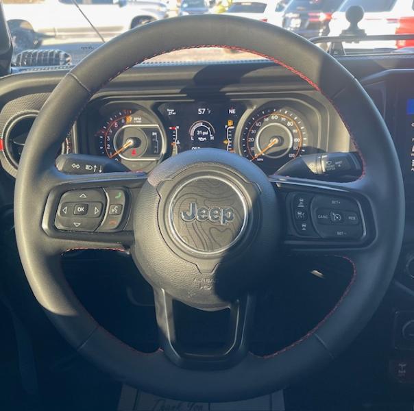 used 2024 Jeep Gladiator car