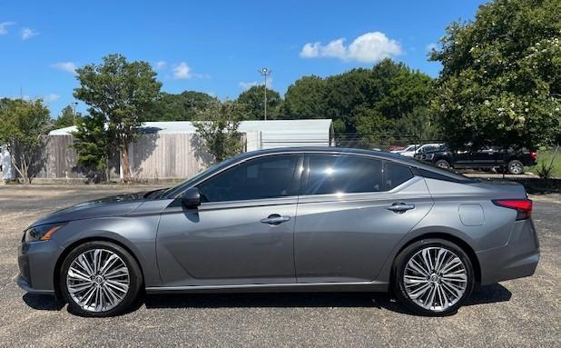 used 2023 Nissan Altima car, priced at $24,980