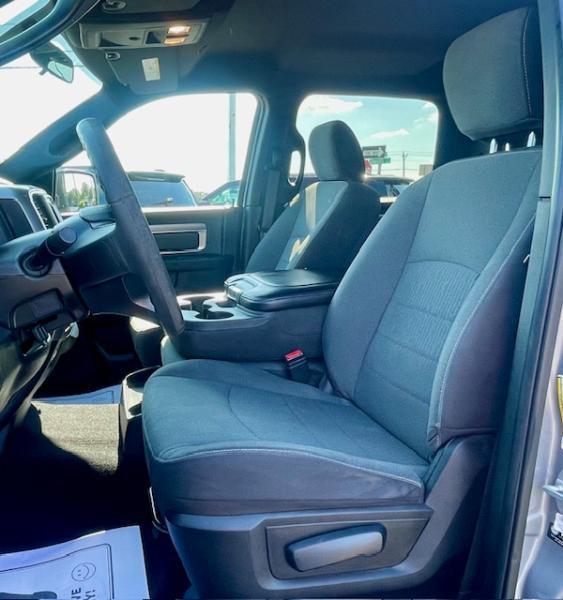 used 2022 Ram 1500 Classic car