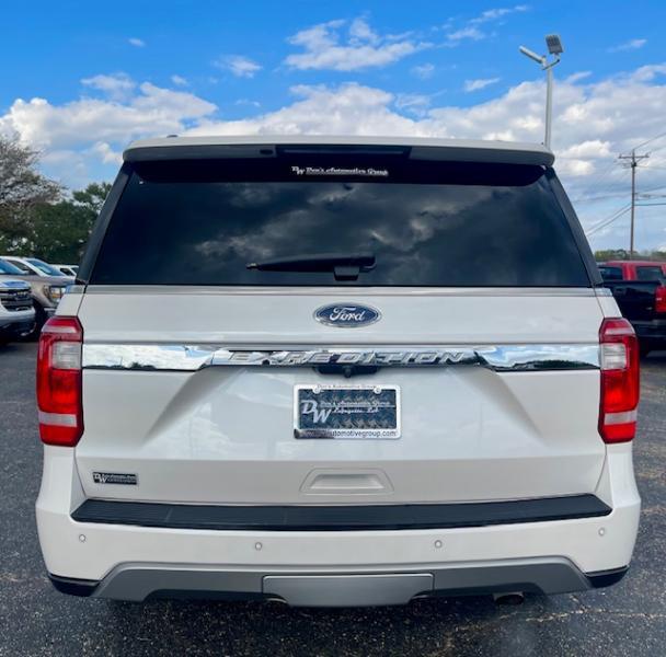 used 2018 Ford Expedition car