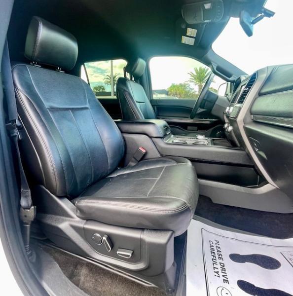 used 2018 Ford Expedition car