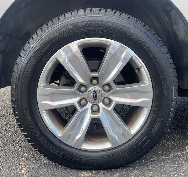 used 2018 Ford Expedition car