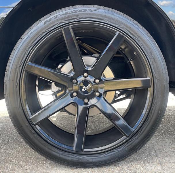 used 2022 Lincoln Navigator car, priced at $47,999