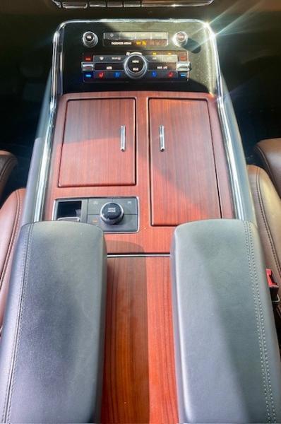 used 2022 Lincoln Navigator car, priced at $47,999