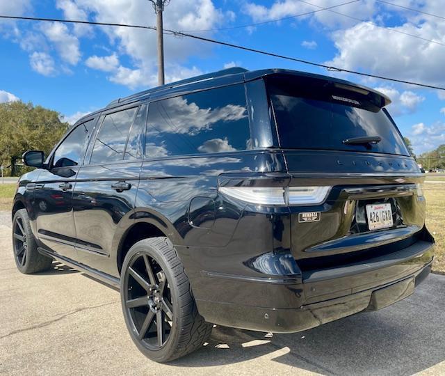 used 2022 Lincoln Navigator car, priced at $47,999
