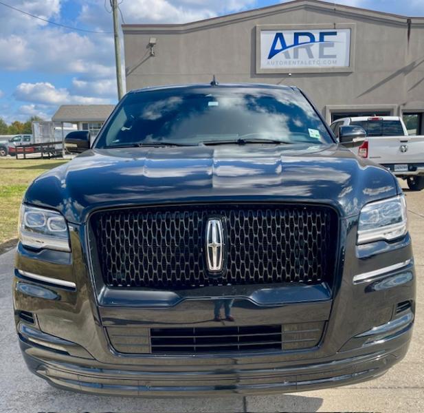 used 2022 Lincoln Navigator car, priced at $47,999