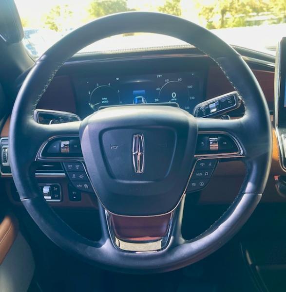 used 2022 Lincoln Navigator car, priced at $47,999
