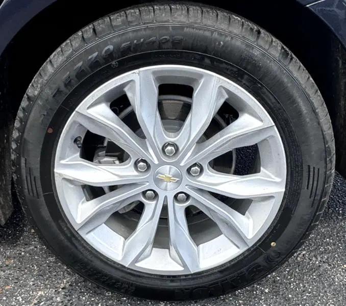 used 2023 Chevrolet Malibu car, priced at $18,490