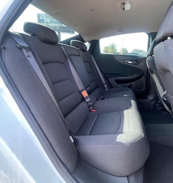 used 2024 Chevrolet Malibu car