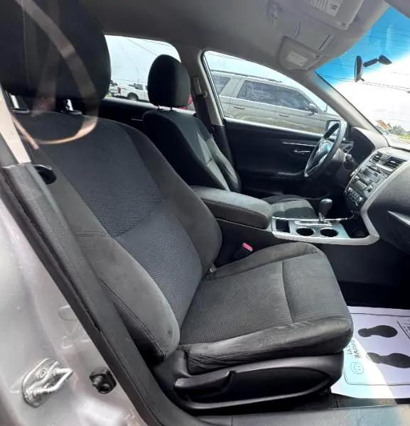 used 2015 Nissan Altima car