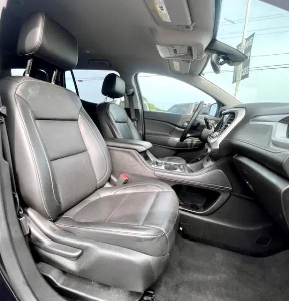 used 2023 GMC Acadia car