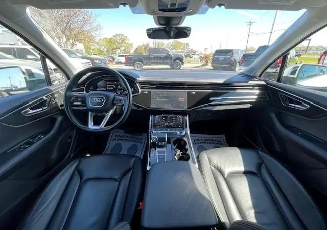 used 2023 Audi Q7 car