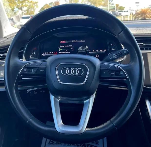 used 2023 Audi Q7 car