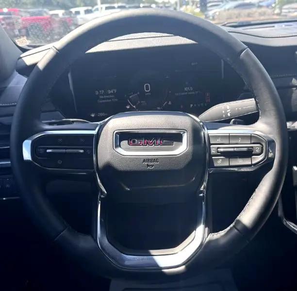 used 2025 GMC Acadia car, priced at $38,690