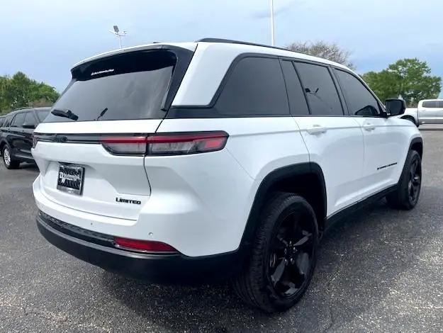 used 2024 Jeep Grand Cherokee car