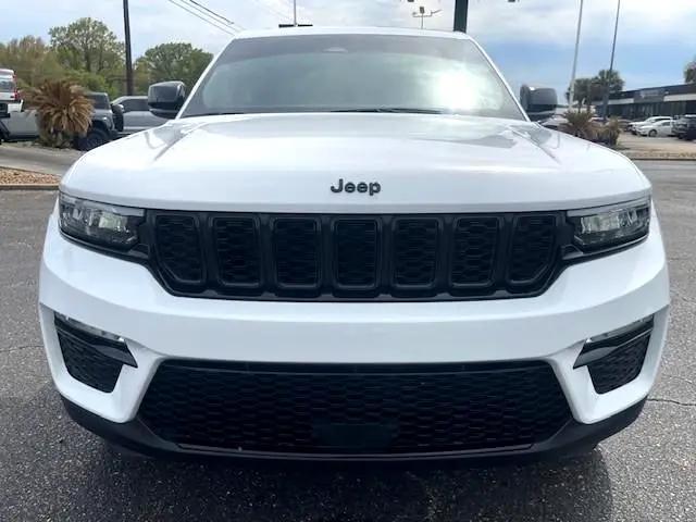 used 2024 Jeep Grand Cherokee car