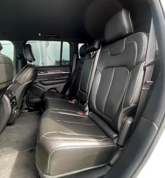 used 2024 Jeep Grand Cherokee car