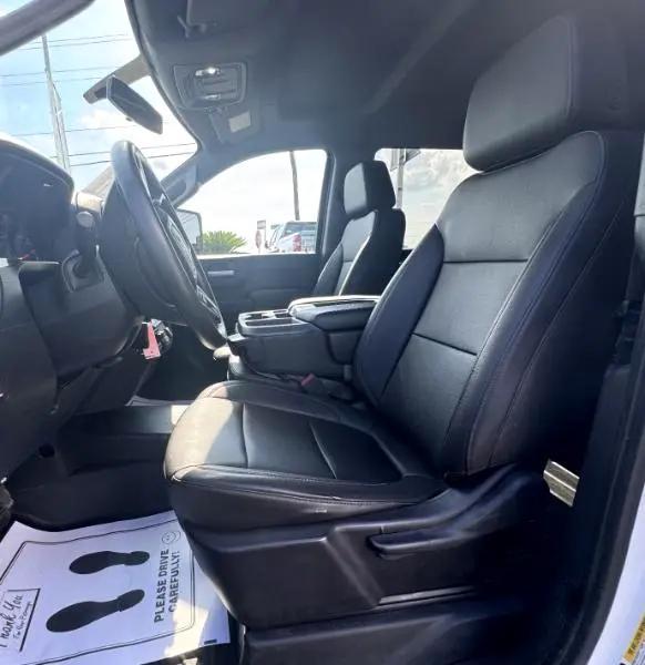 used 2022 GMC Sierra 2500 car, priced at $37,988