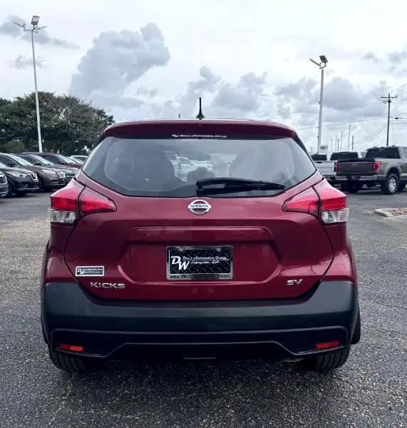 used 2018 Nissan Kicks car