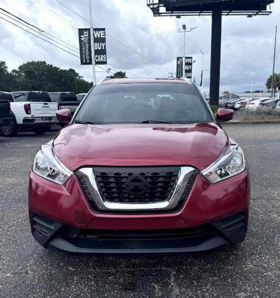 used 2018 Nissan Kicks car
