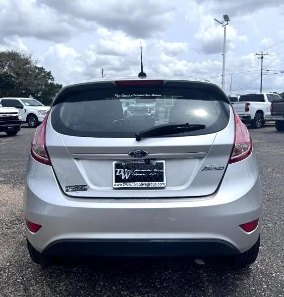 used 2018 Ford Fiesta car