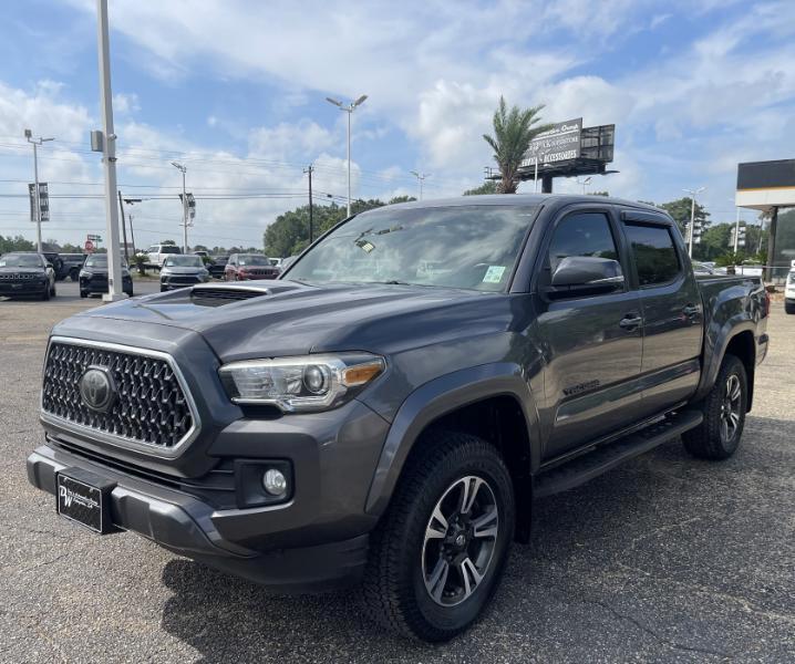 used 2018 Toyota Tacoma car